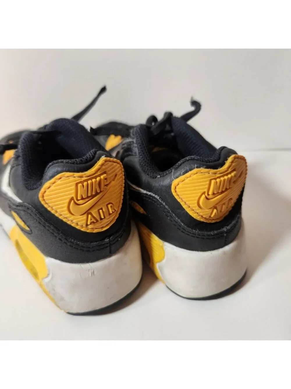 Nike Air Max 90 Toddler Sneakers Black Yellow‎ White Leather Low Top Shoes 11C